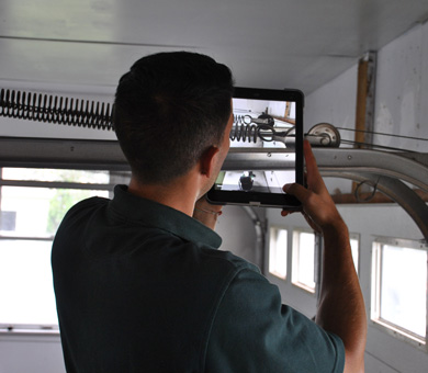 Garage Door Repair Mobile Header